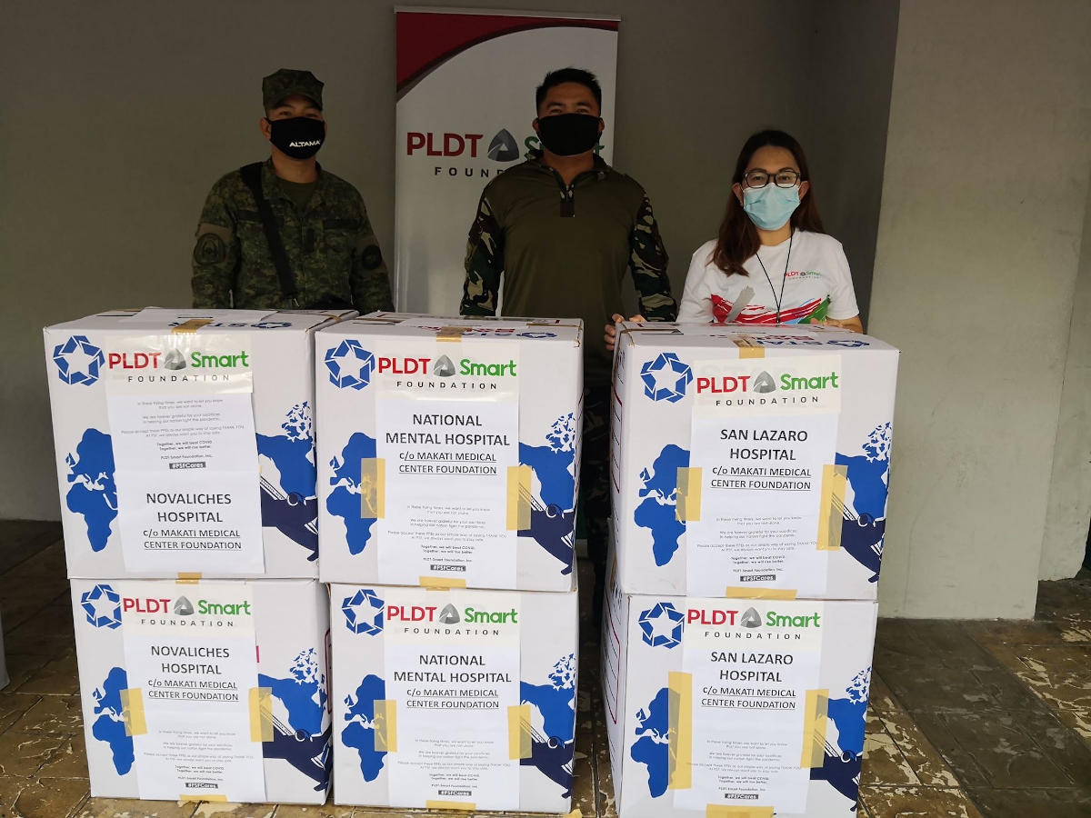 Through the KKK women’s group, the PLDT-Smart Foundation is able to provide face masks to several hospitals in Metro Manila.