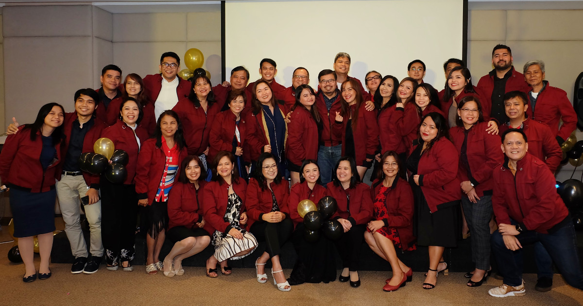 PLDT Lens Camera Club members